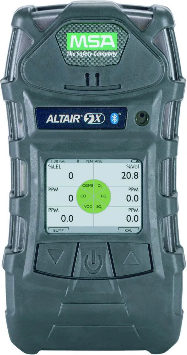 Detector multigás MSA ALTAIR 5X com tela colorida, bomba integrada e três botões frontais